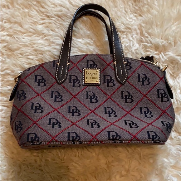 Dooney & Bourke Handbags - Dooney and Bourke handbag